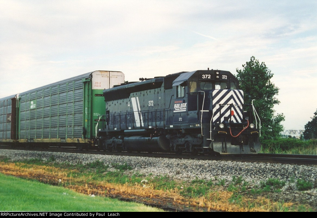 Tied down vehicle train